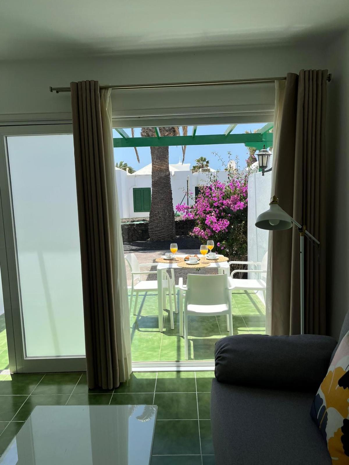 Bungalow Retama Tías Exteriör bild