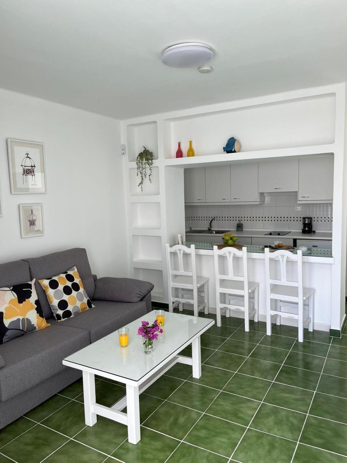 Bungalow Retama Tías Exteriör bild